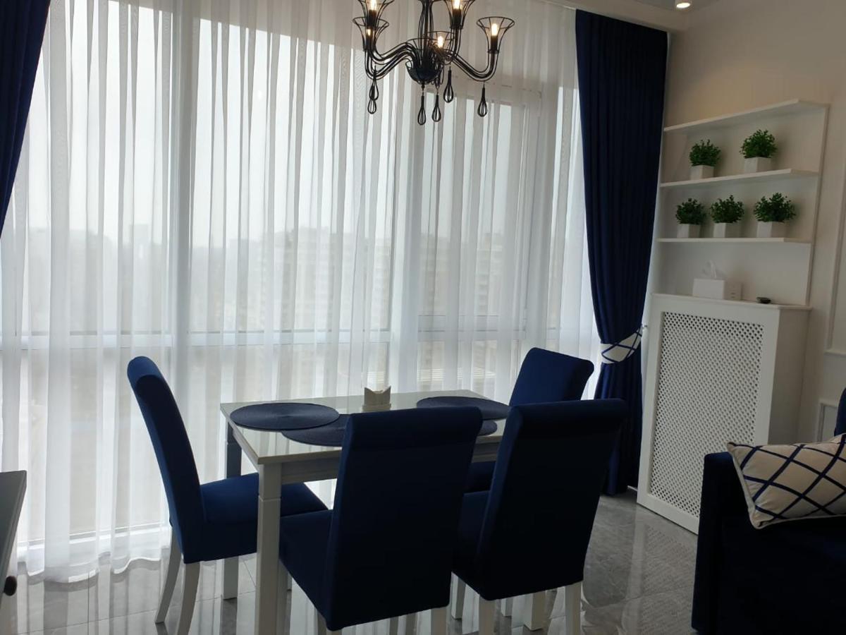Sunny Apartments Near The Sea On Genuezskaya Odesa Exterior photo